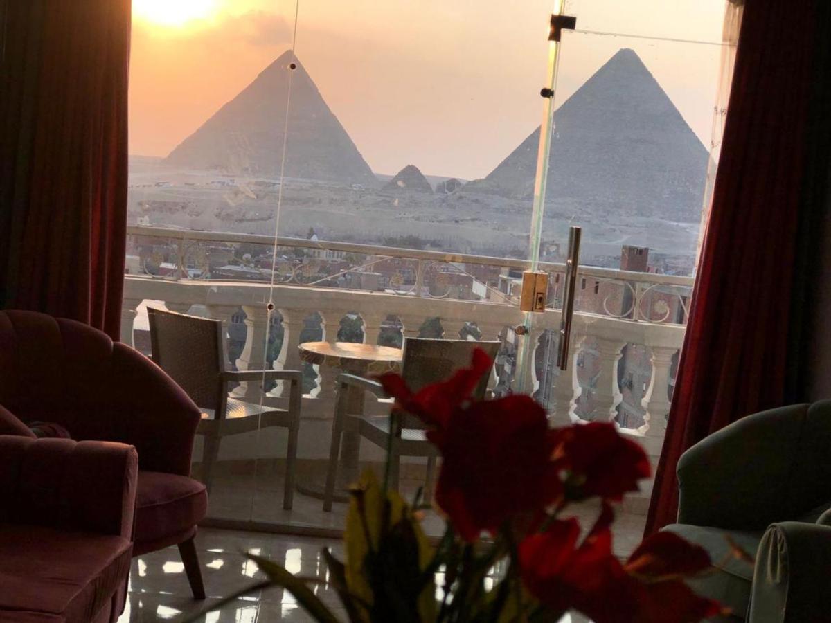 Full Pyramids View Apartment With Balcony For 8 P Kafret el-Gabal Exteriör bild