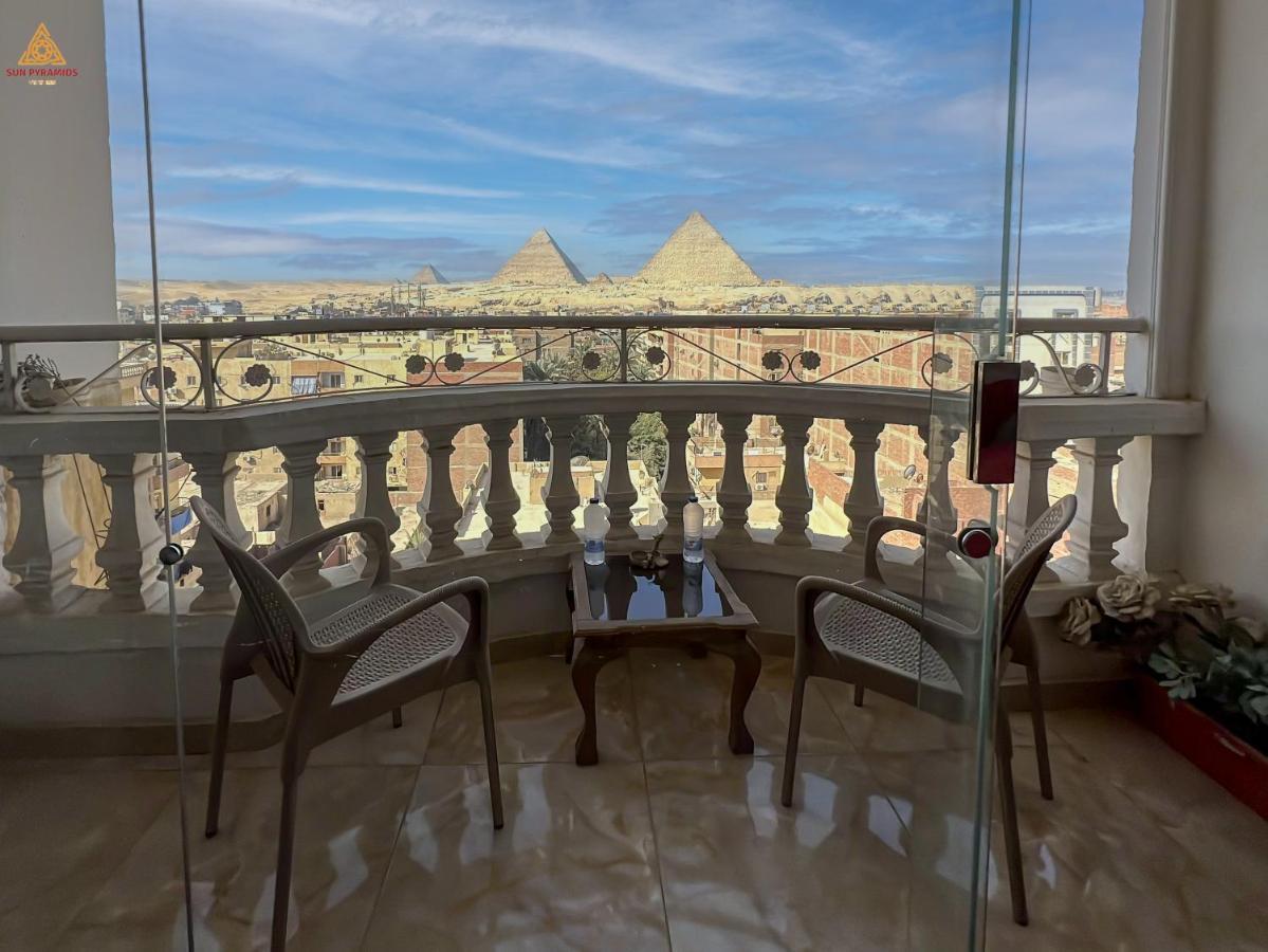 Full Pyramids View Apartment With Balcony For 8 P Kafret el-Gabal Exteriör bild