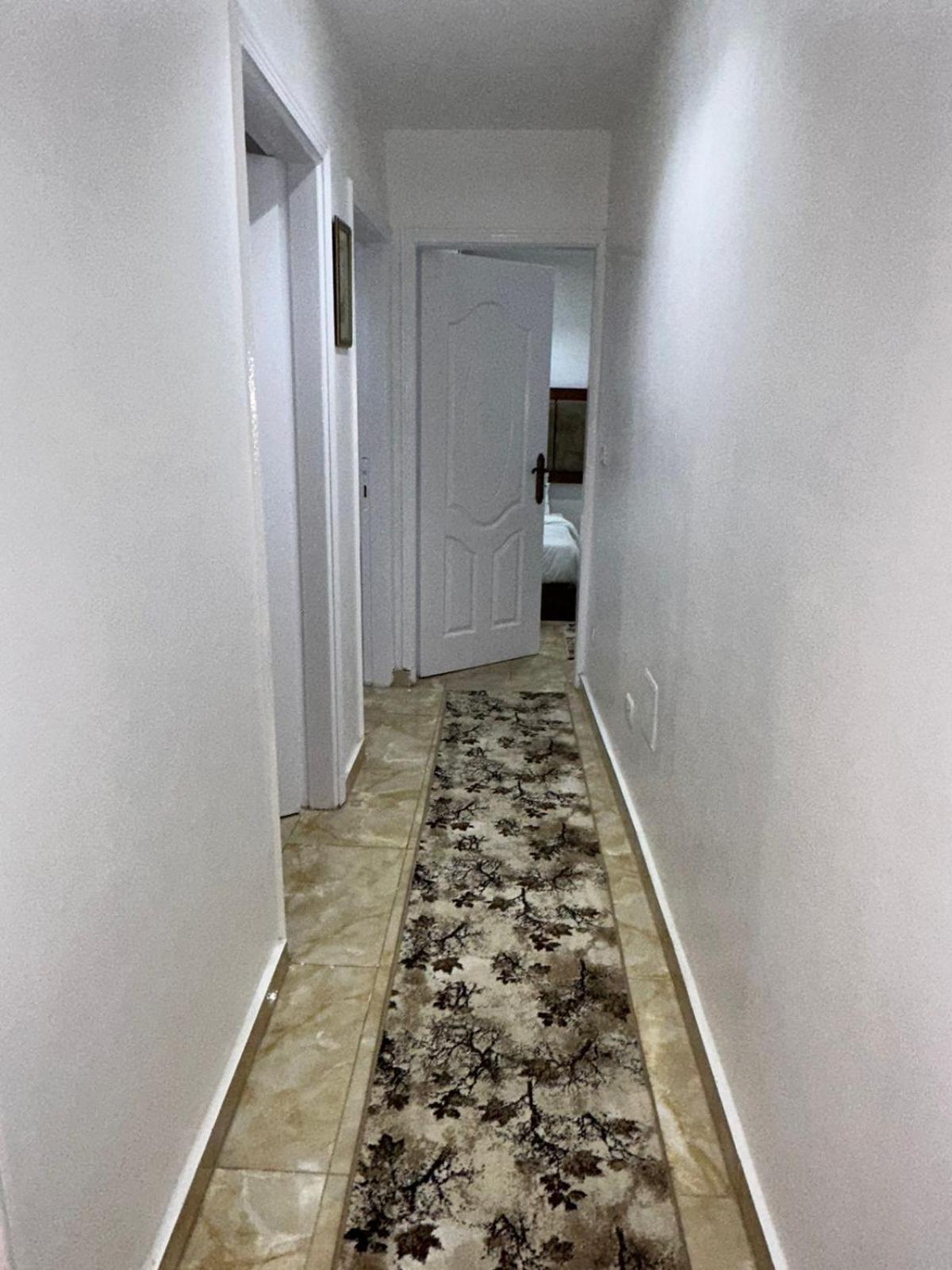 Full Pyramids View Apartment With Balcony For 8 P Kafret el-Gabal Exteriör bild